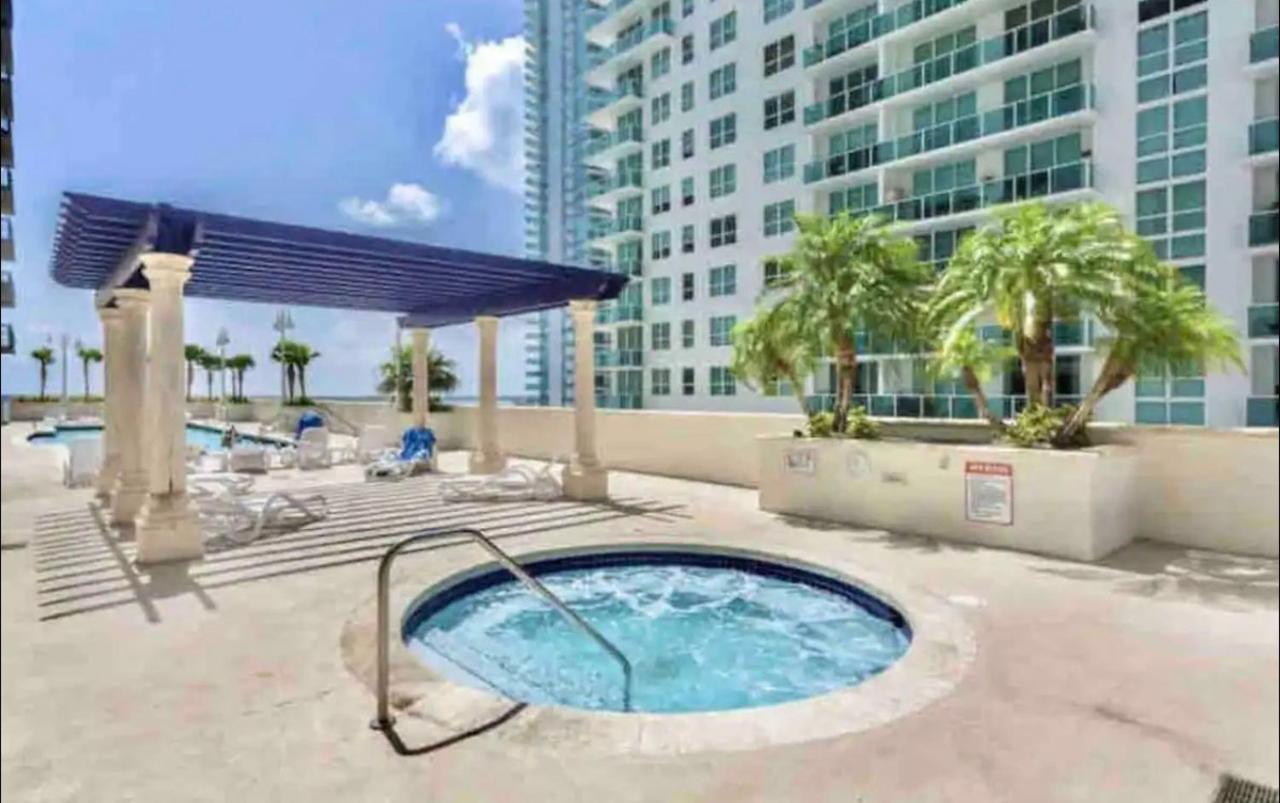 Stunning 2Br Condo Brickell-Waterviews-Freeparking Miami Eksteriør billede