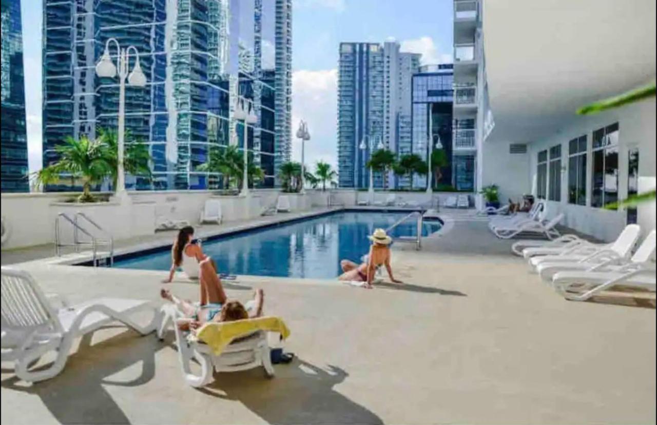 Stunning 2Br Condo Brickell-Waterviews-Freeparking Miami Eksteriør billede